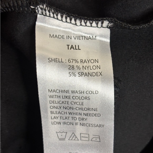 Quince Ultra-Stretch Ponte Straight Leg Pants size medium tall - Picture 6 of 7